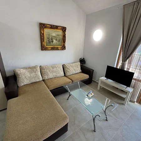 Private 3 Apartment Sweti Wlas