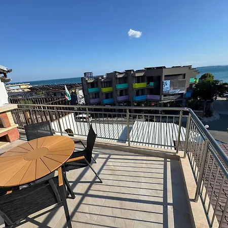 Apartment Private 3